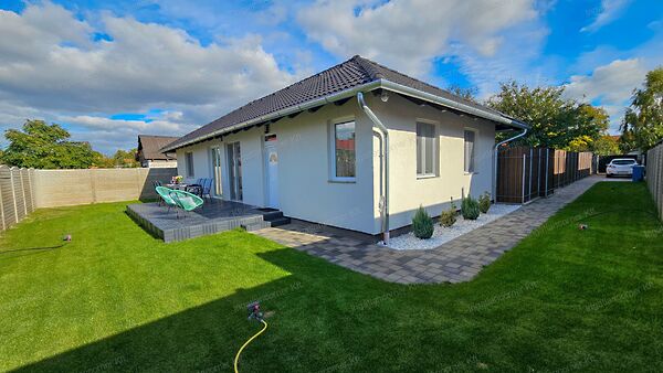 Eladó ház Szigethalom, Központ