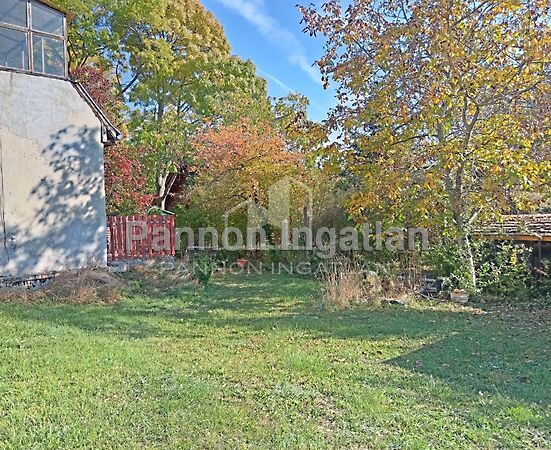 Eladó ház Alsóörs