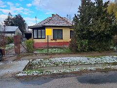 Eladó földterület Érd, Sasváros