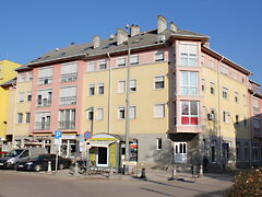 Eladó lakás Kapuvár, Központ