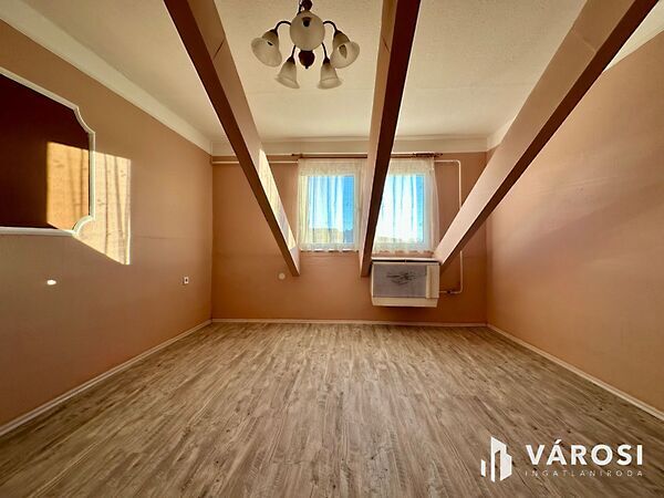 Eladó lakás Salgótarján