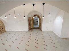 Eladó üzleti Sopron, Belváros