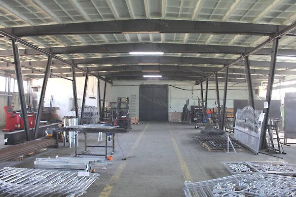 Kiadó ipari Törökszentmiklós