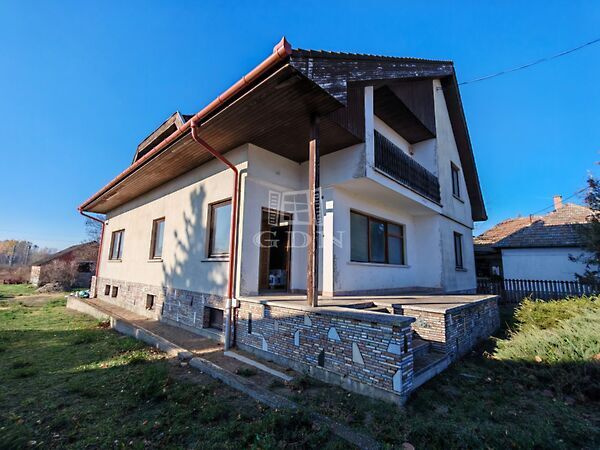 Eladó ház Tápiószecső