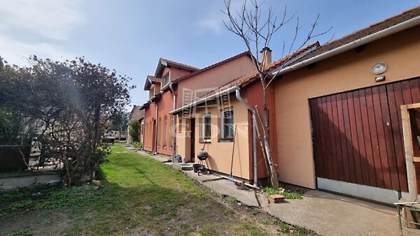 Eladó ház Székesfehérvár