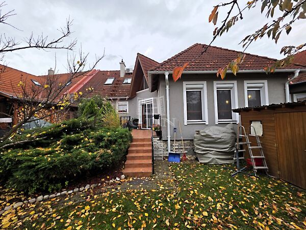 Eladó ház Veszprém