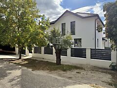 Eladó ház Budapest, XVI. kerület