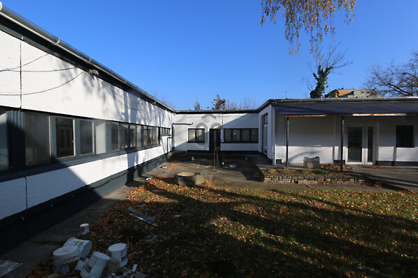 Eladó üzleti Budapest, XV. kerület