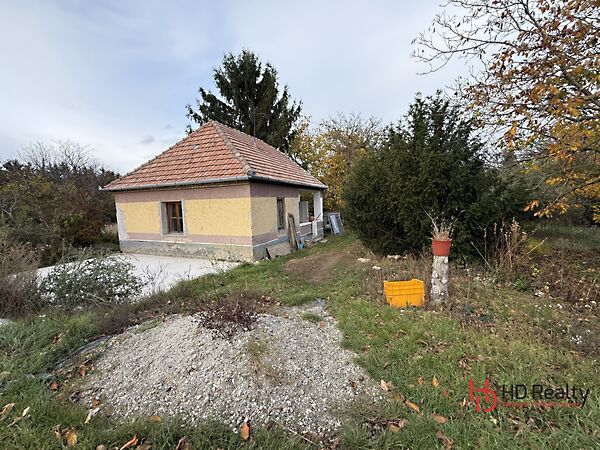 Eladó ház Pázmándfalu