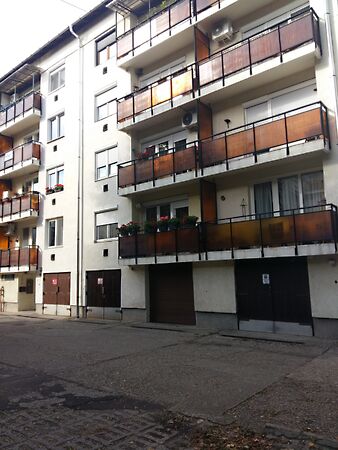 Eladó lakás Eger, Károlyváros