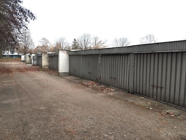 Eladó garázs Székesfehérvár