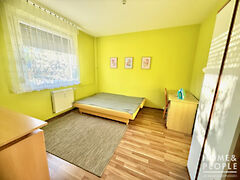 Eladó lakás Szeged, Makkosház