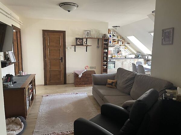 Eladó lakás Székesfehérvár