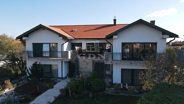 Eladó ház Székesfehérvár