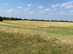 Eladó földterület Mezőörs