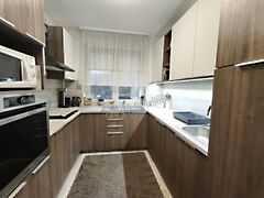 Eladó lakás Budapest, III. kerület, Békásmegyer