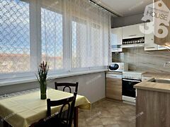 Eladó lakás Kecskemét