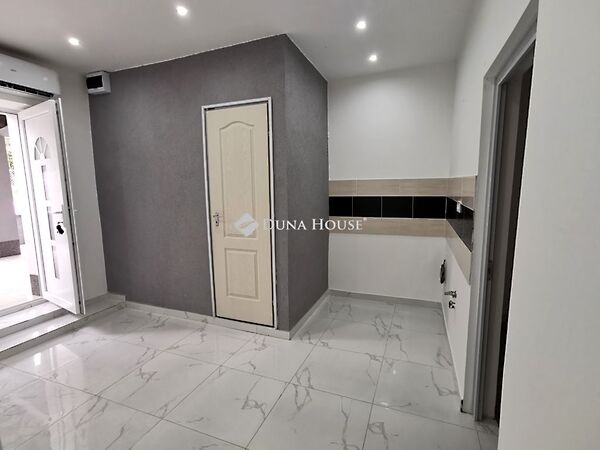 Eladó lakás Esztergom