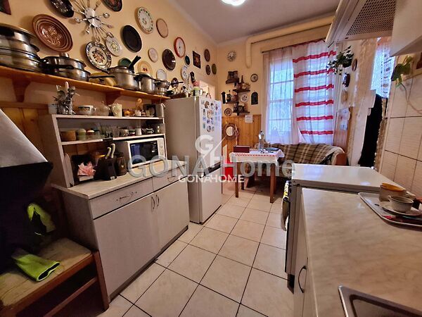 Eladó lakás Balatonfűzfő