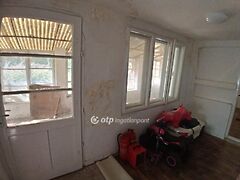 Eladó ház Kondoros