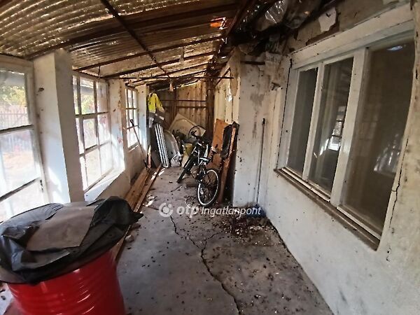 Eladó ház Kondoros