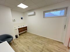 Kiadó üzleti Kaposvár, Belváros