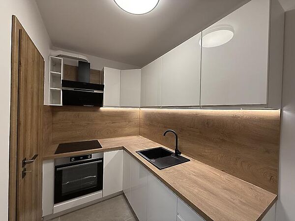 Eladó lakás Budapest, III. kerület