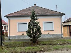 Eladó ház Kistelek