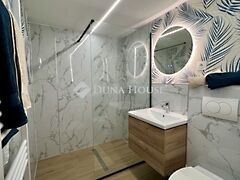 Eladó lakás Budapest, VI. kerület