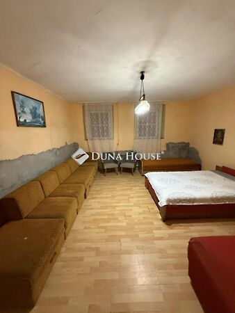 Eladó ház Mosonszentmiklós