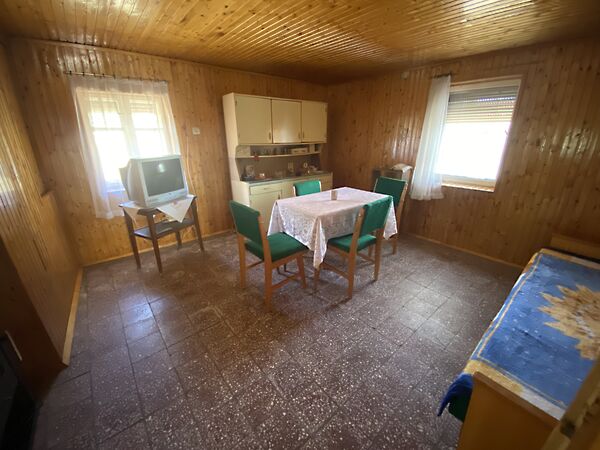 Eladó ház Tiszaföldvár