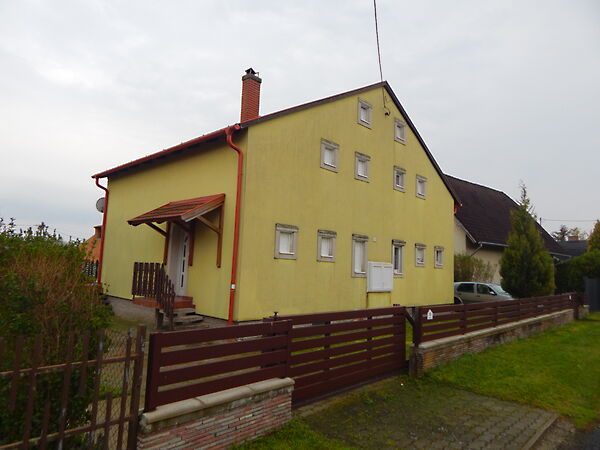 Eladó ház Vonyarcvashegy