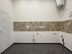 Eladó lakás Budapest, XV. kerület