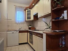 Eladó lakás Debrecen, Hatvan utcai kert