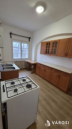 Eladó ház Debrecen, Kertváros