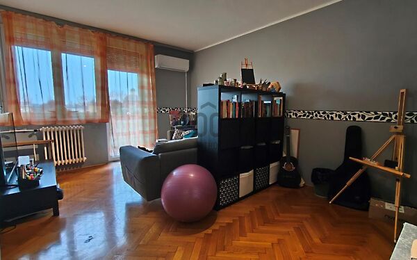 Eladó lakás Székesfehérvár