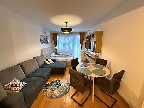 Eladó lakás Szentendre