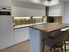 Eladó lakás Szolnok, Belváros