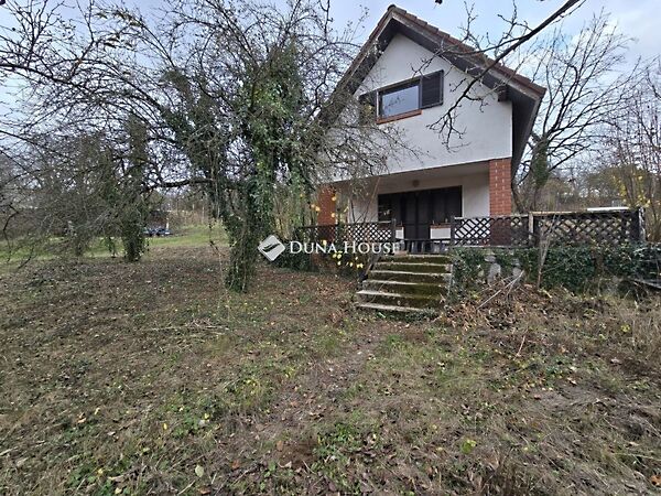 Eladó ház Gyód