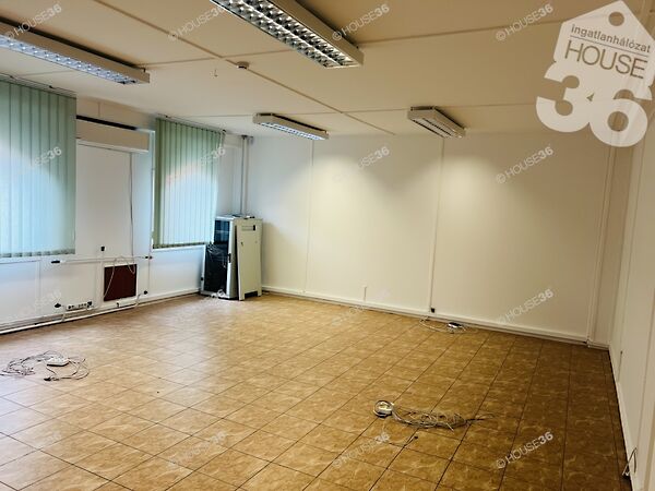 Eladó iroda Szekszárd