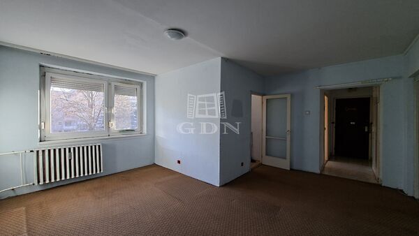 Eladó lakás Veszprém