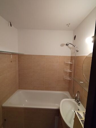 Eladó lakás Veszprém