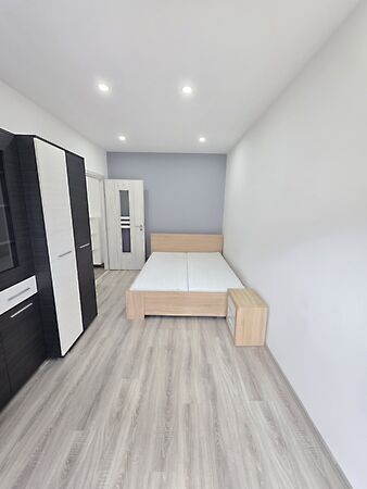 Eladó lakás Dunaújváros, Technikum