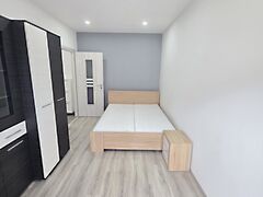 Eladó lakás Dunaújváros, Technikum