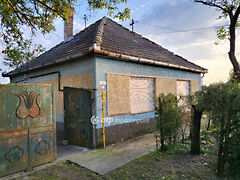 Eladó ház Géderlak