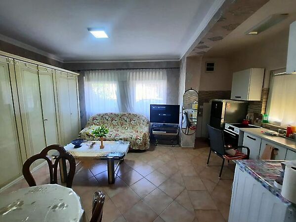 Eladó ház Budapest, XV. kerület