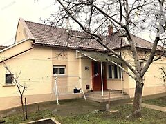 Eladó ház Lajosmizse