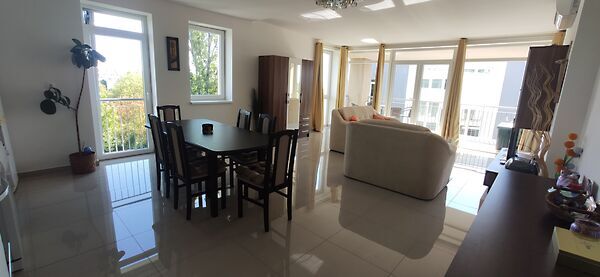 Eladó lakás Balatonfüred, Központ