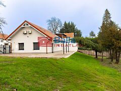 Eladó ház Leányfalu