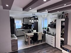 Eladó ház Győrújbarát